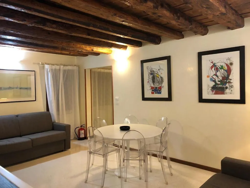 Ca' Derai Fenice 0*, Venice